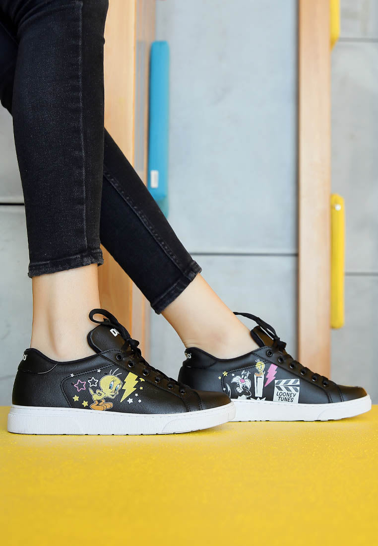 Tweety Black Sneakers